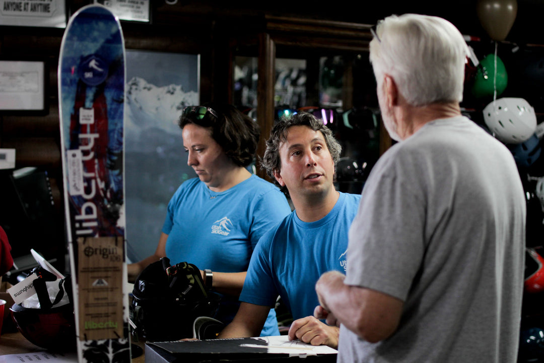 Utah Ski Gear owners help customer