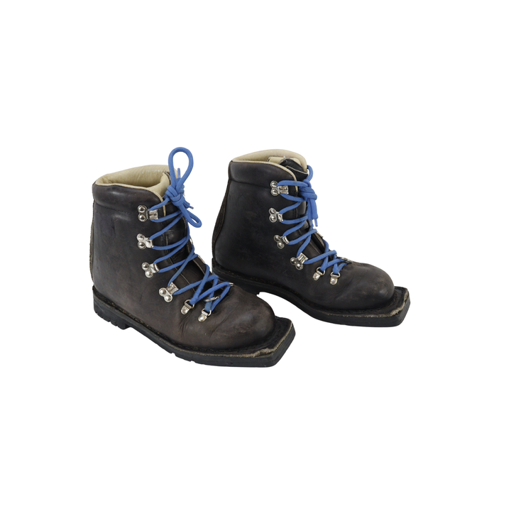 Merrell Ultra Vintage Leather Telemark Ski Boots - Size 7 Women's | USED SKI BOOTS Utah Ski Gear