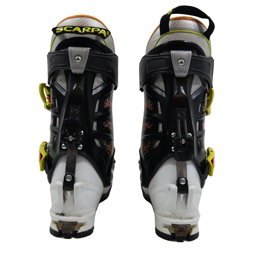 Scarpa Maestrale RS Ski Boots 2013 - Size 26.0 USED SKI BOOTS Scarpa