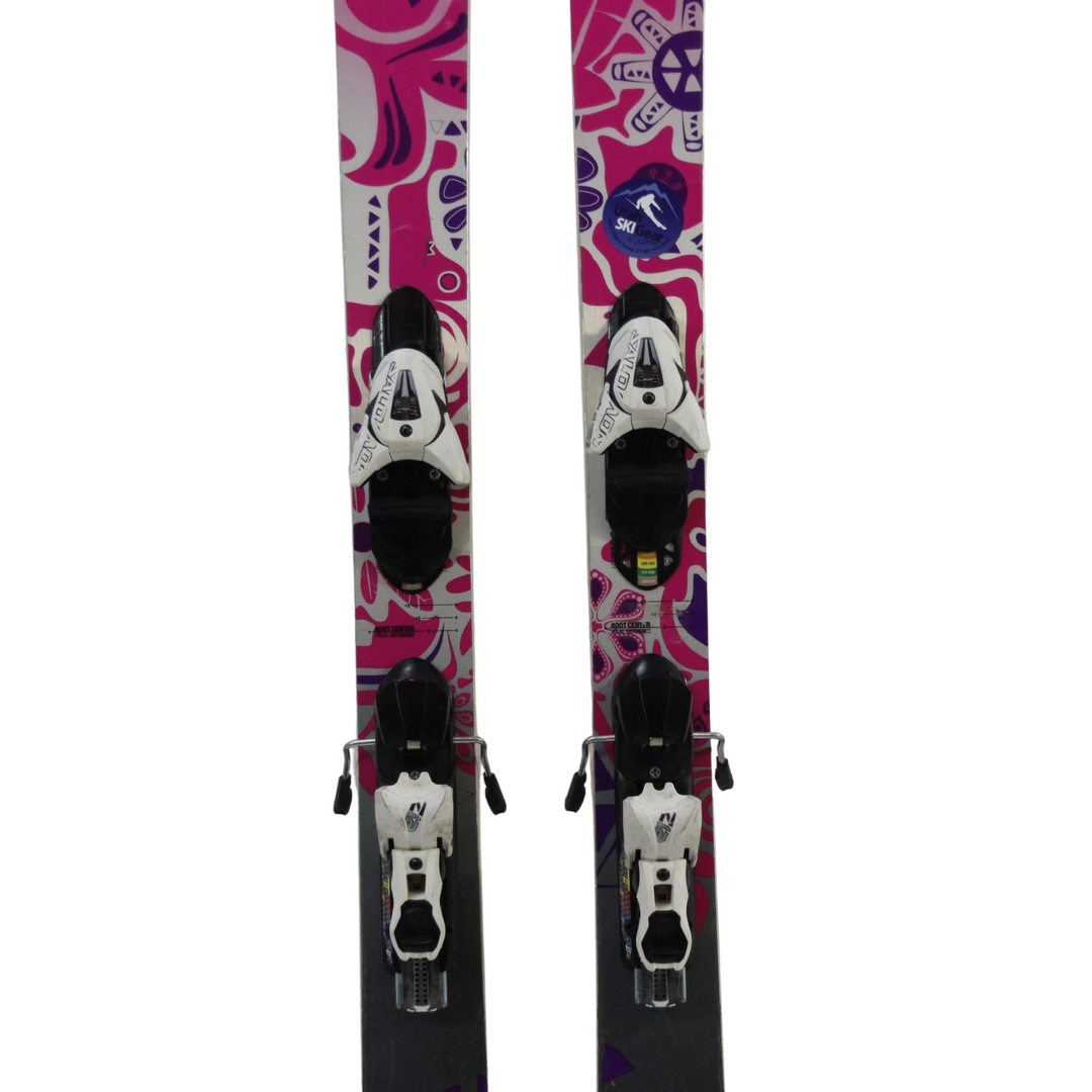 Völkl Aura 156cm + Salomon Z12 Demo Bindings - Used SKIS Volkl
