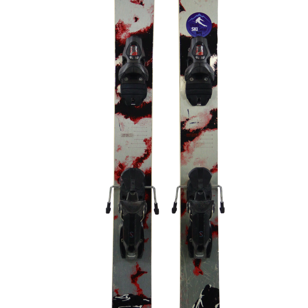 Volkl Mantra 184 + Scratched 140 Bindings| USED SKIS Volkl