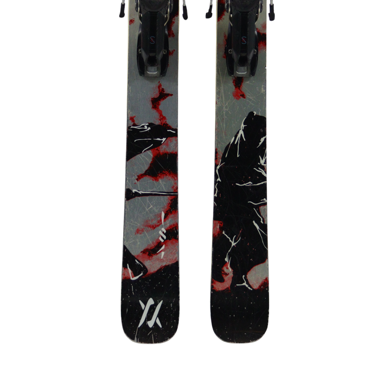 Volkl Mantra 184 + Scratched 140 Bindings| USED SKIS Volkl