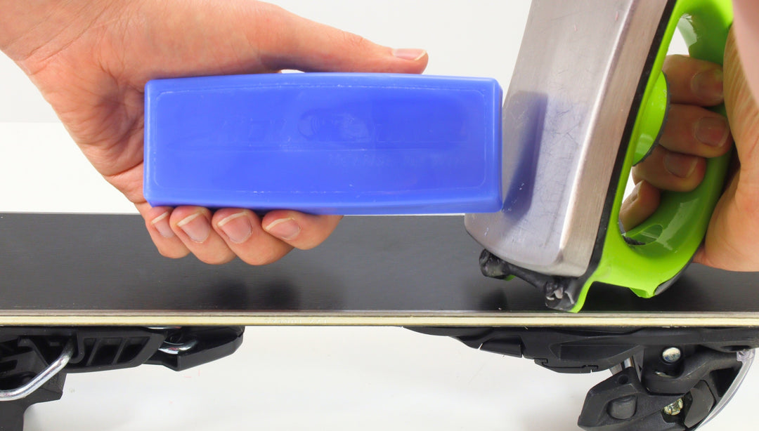 Holmenkol UltraMix Blue Wax - 150g - 24121 SKI & SNOWBOARD WAX Holmenkol