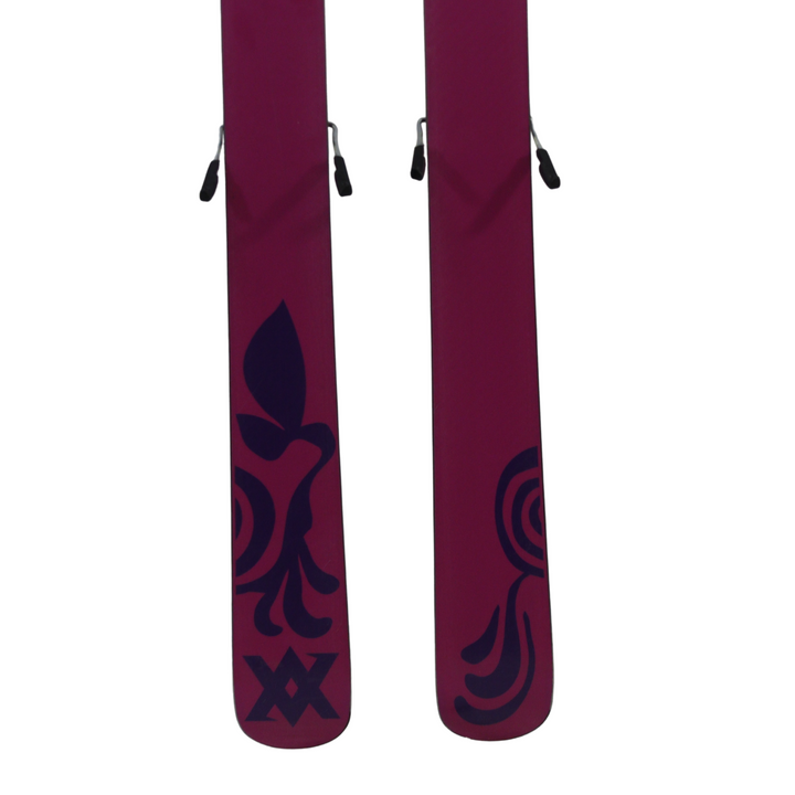 Völkl Aura 156cm + Salomon Z12 Demo Bindings - Used SKIS Volkl