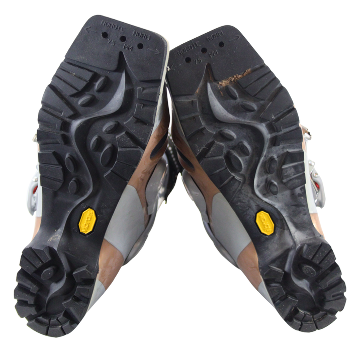 Garmont Venus Telemark Boot USED SKI BOOTS Garmont
