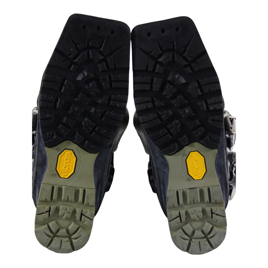 Scarpa T1 Telemark Boot - 23.0 SKI BOOTS Scarpa